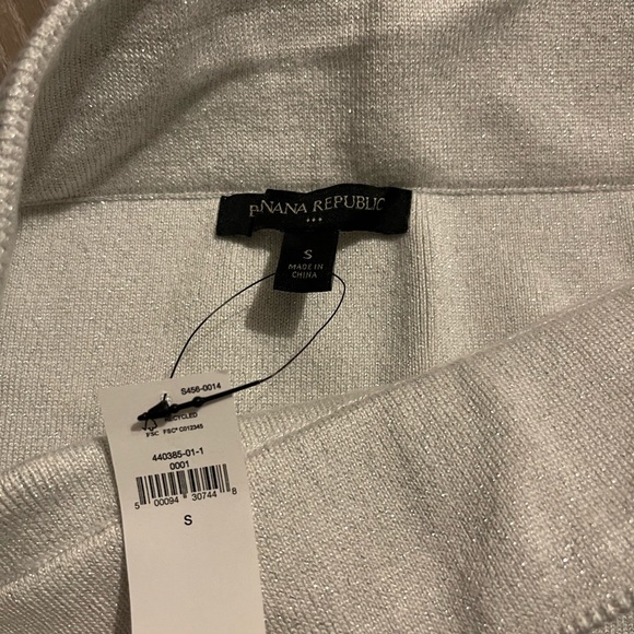 Banana Republic SHINE MINI SWEATER SKIRT - Picture 4 of 4